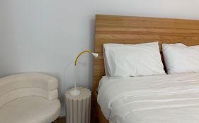 Cbd Studio Apartment